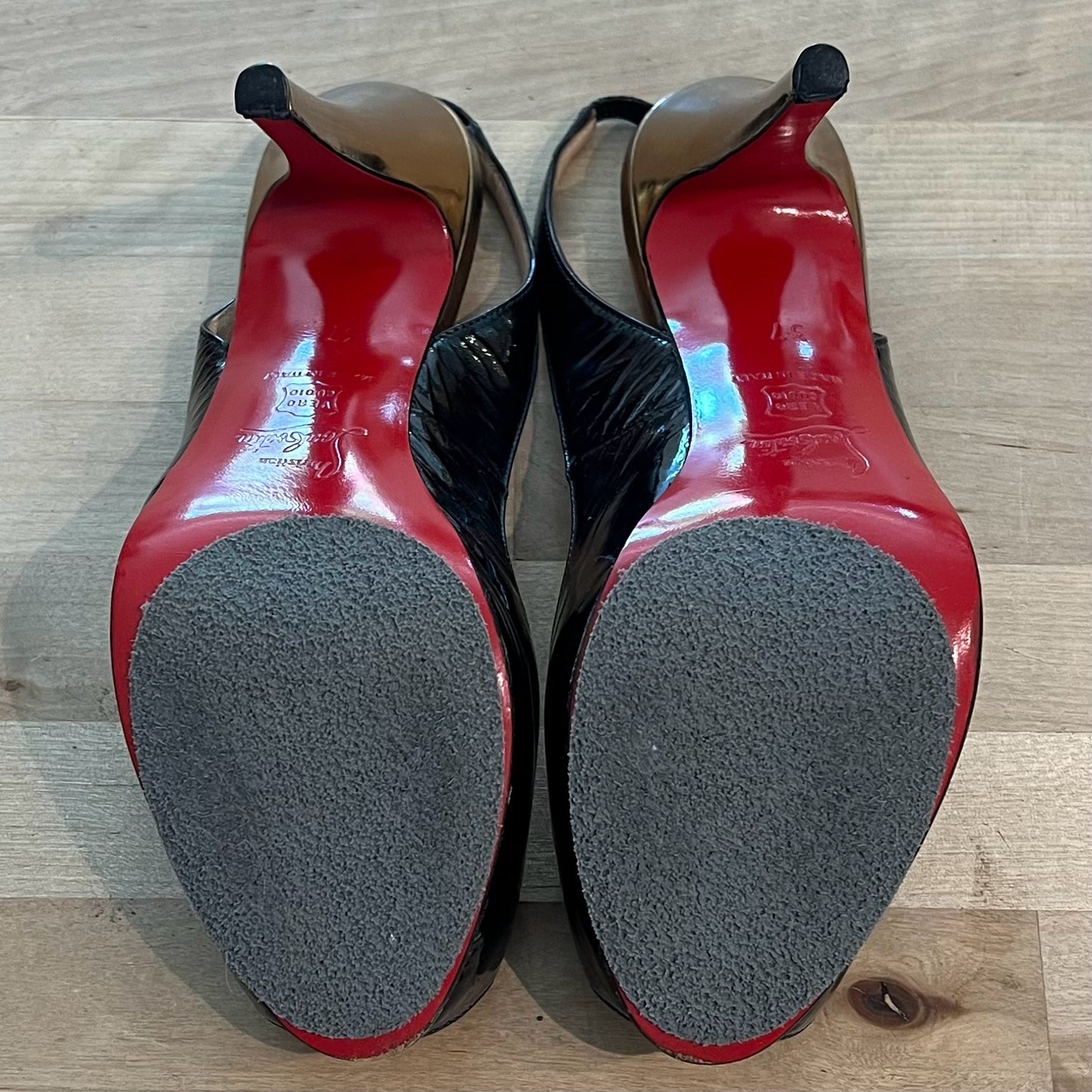 Christian Louboutin Size 37 Heels