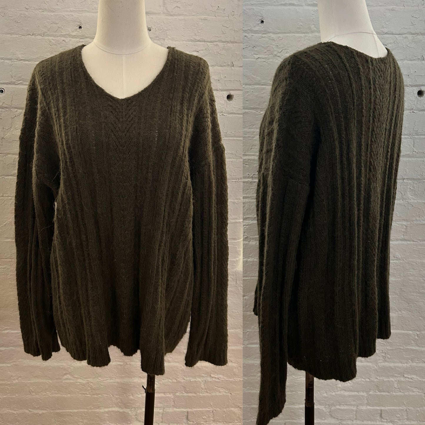 CP Shades Size Large Sweater