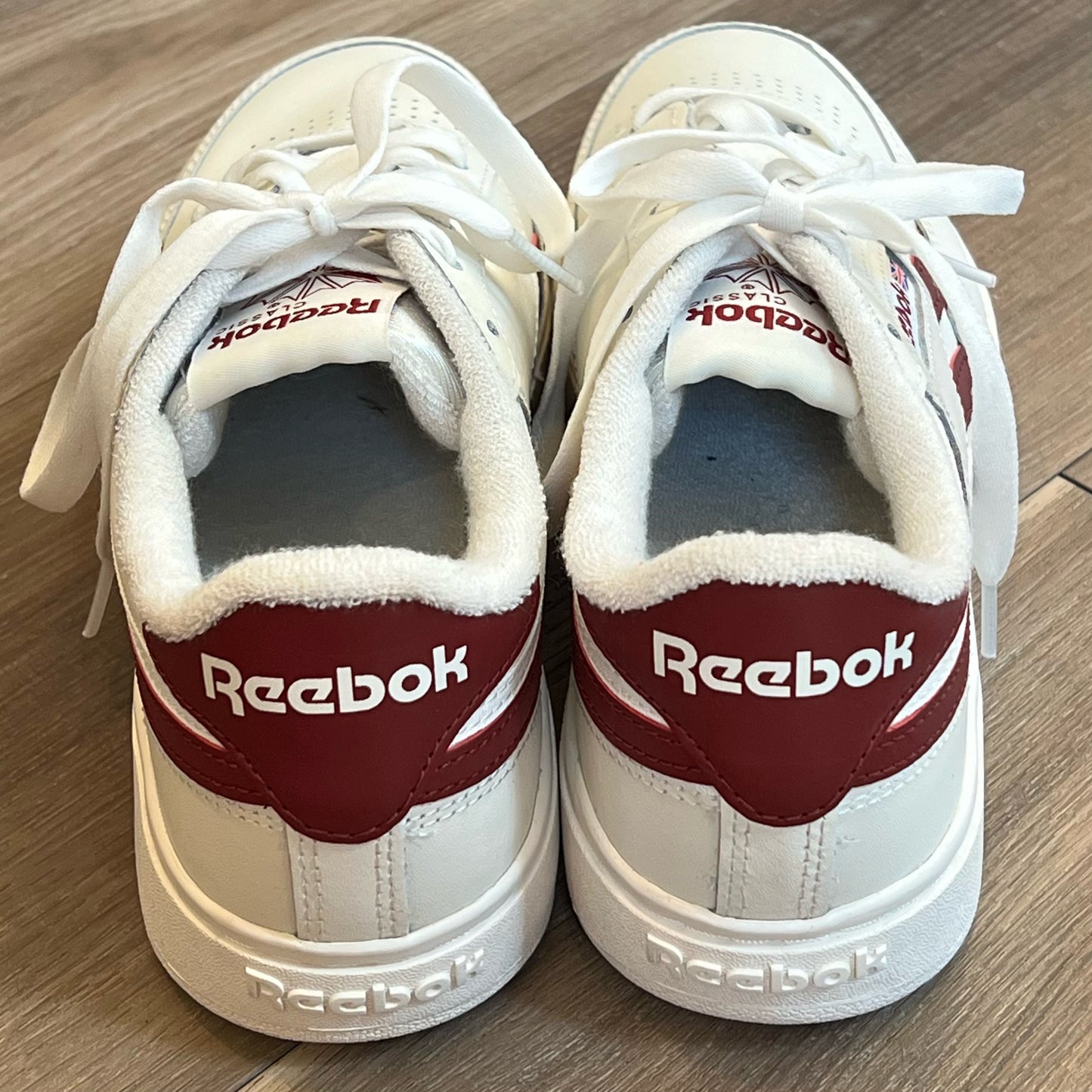 Reebok Size 8 Sneakers