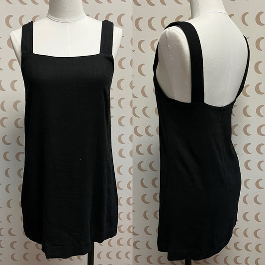 Trois Size 1 Dress