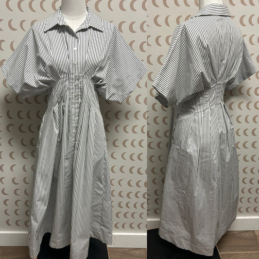 Exquise Size MP Dress