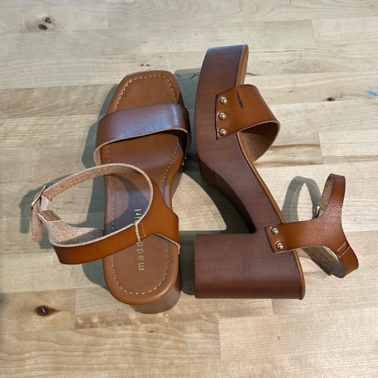 madden girl Size 8 Heels