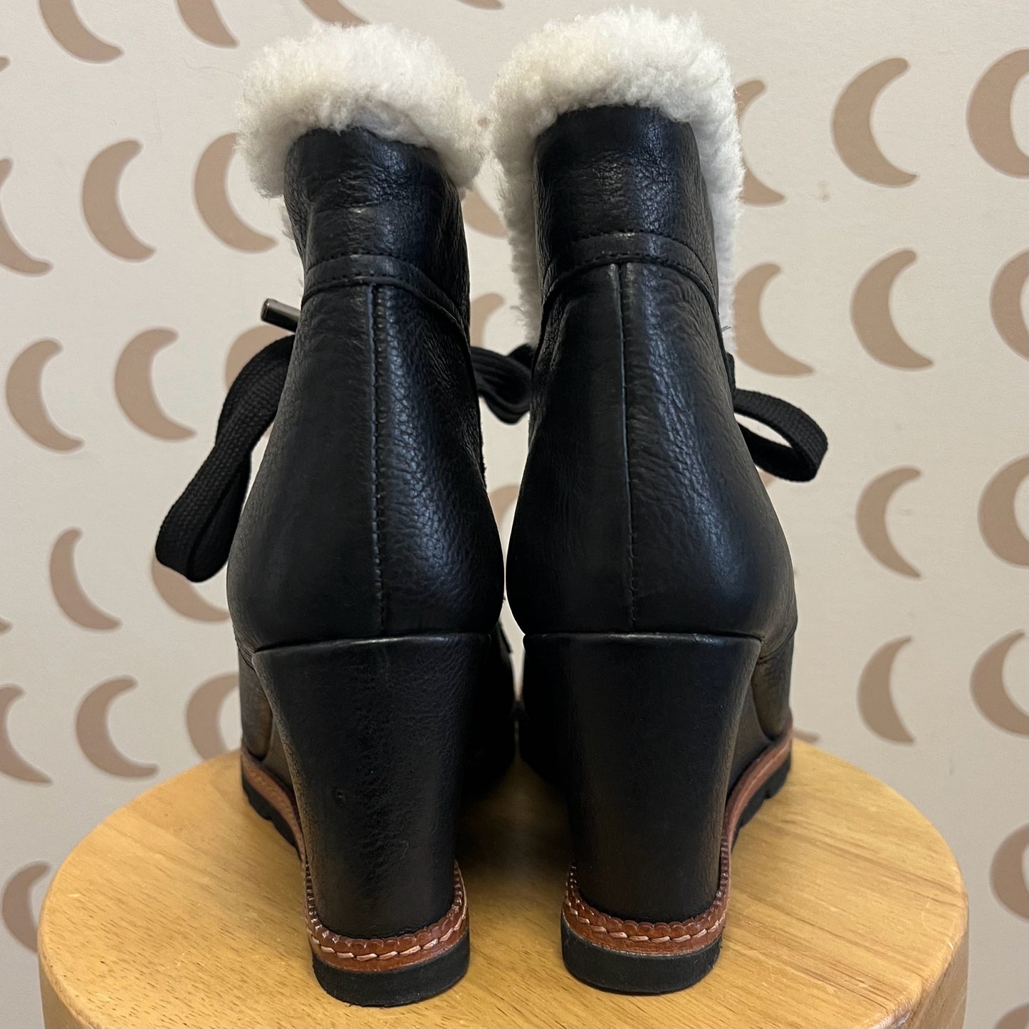 Fabianelli Size 7.5 Wedge