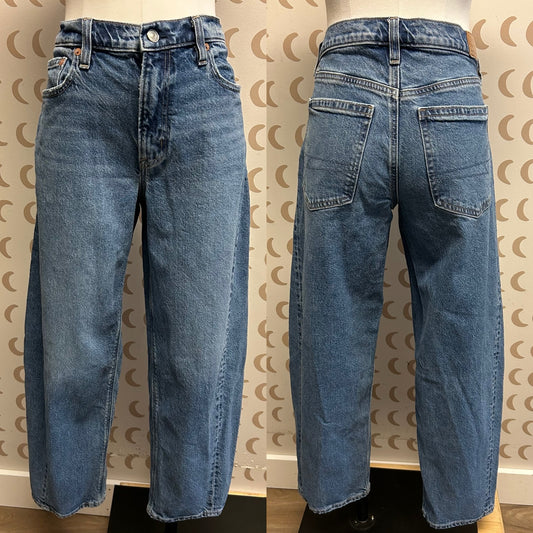 American Eagle Size 6 Jeans